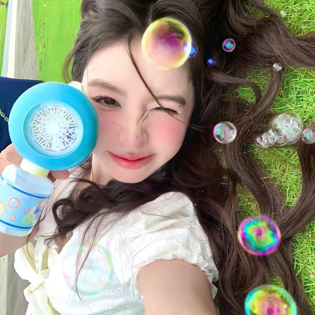 流泪的红蜡烛